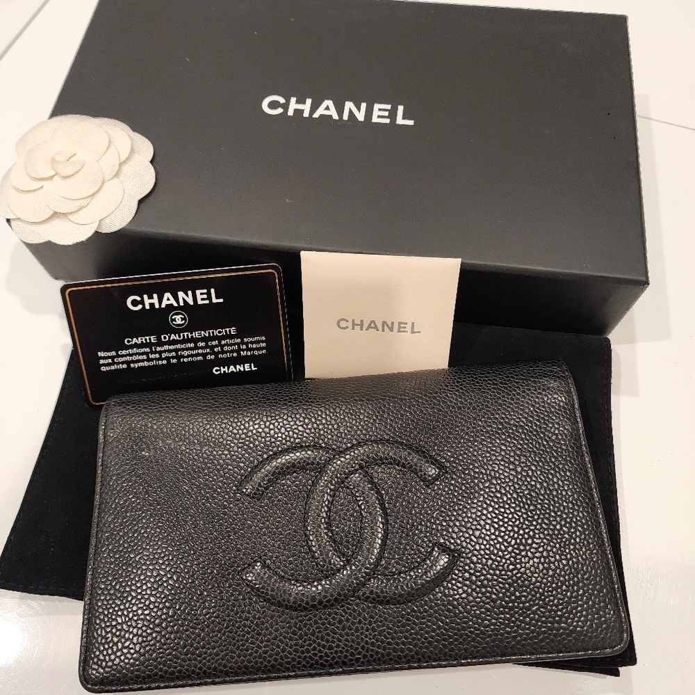 Chanel Black Caviar Leather Wallet Genuine